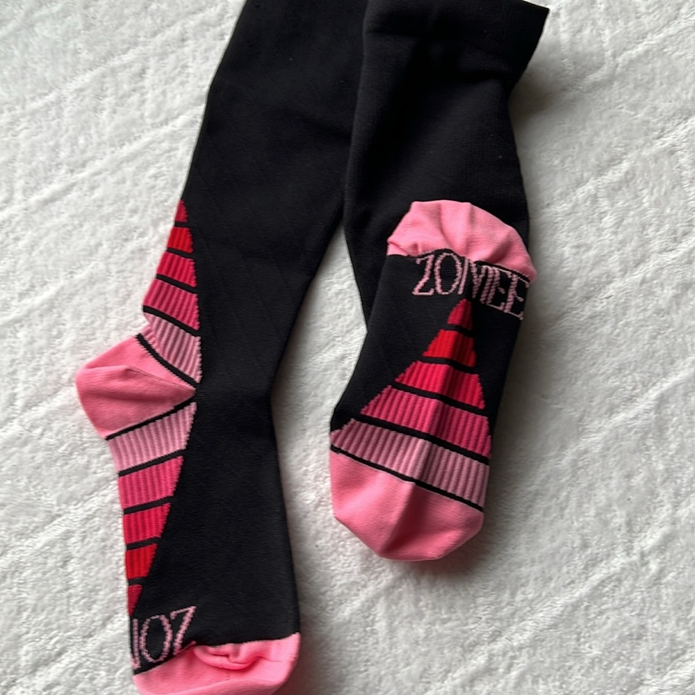 ZOMEE Compression Socks - Picture 7 of 16